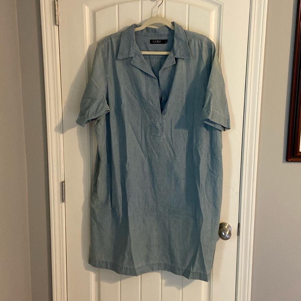 Great Condition Lauren Ralph Lauren Chambray Collared Shift Dress SZ 2X